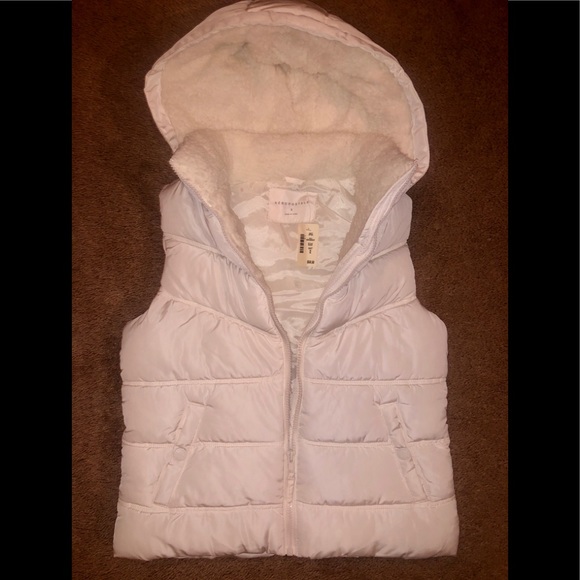 Aeropostale Puffer Vest - Picture 2 of 5